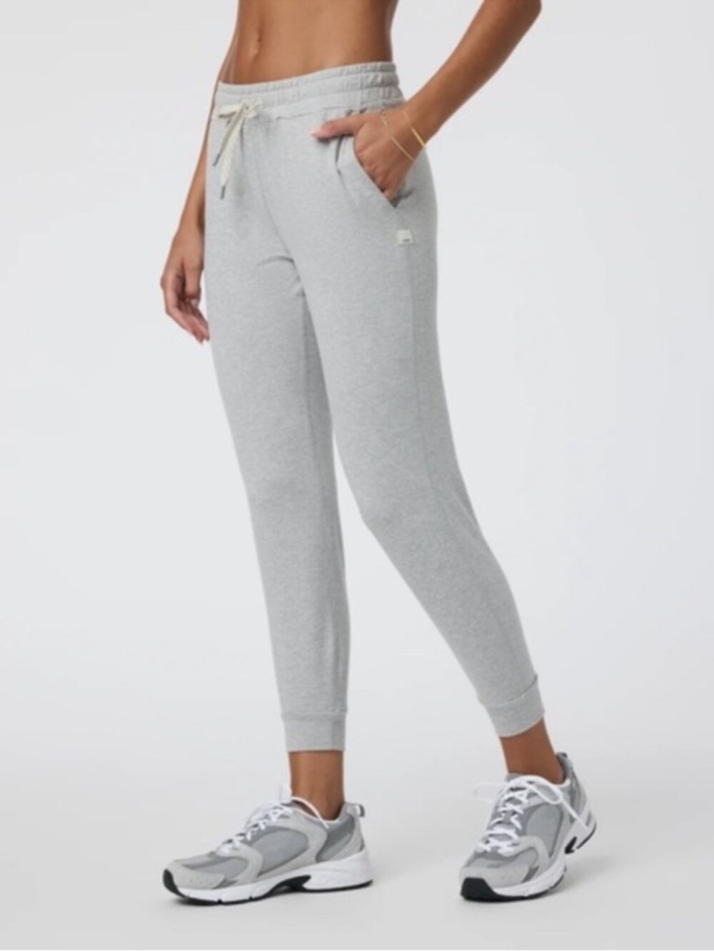 Vuori Gray Dream Knit Performance SOFT Jogger Pants Size XL